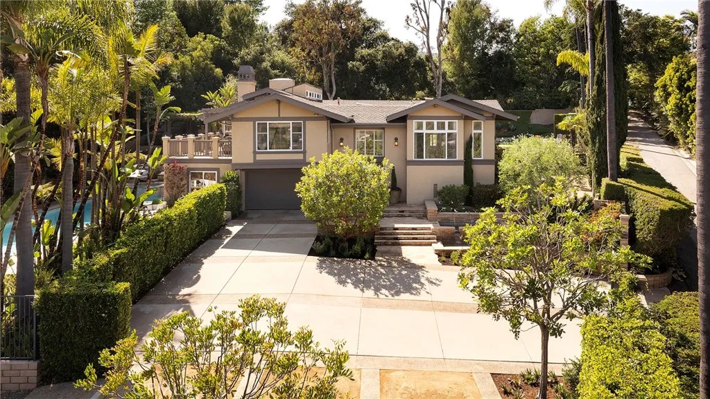 32011 Del Obispo Street