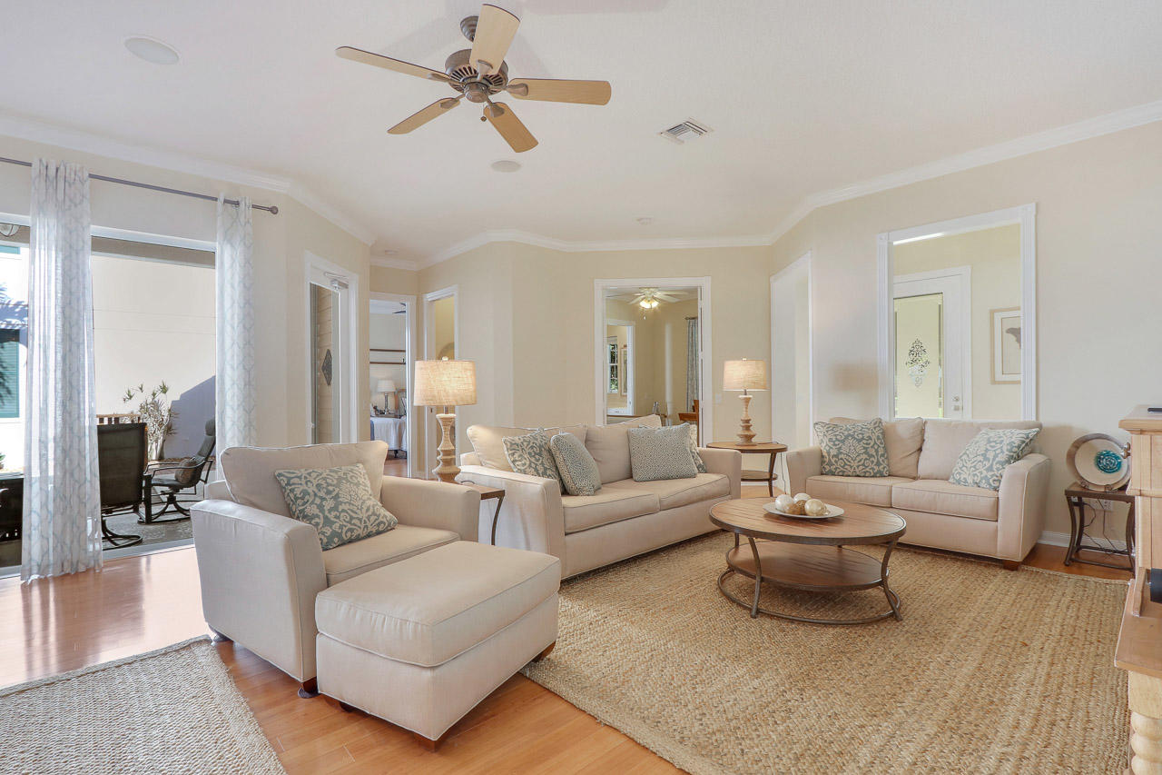 122 Poinciana Drive
