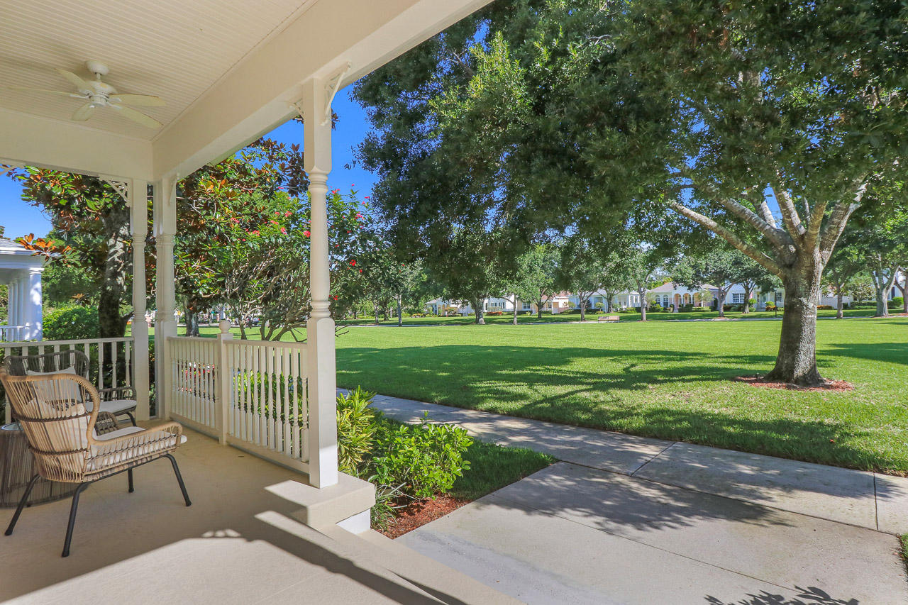 122 Poinciana Drive