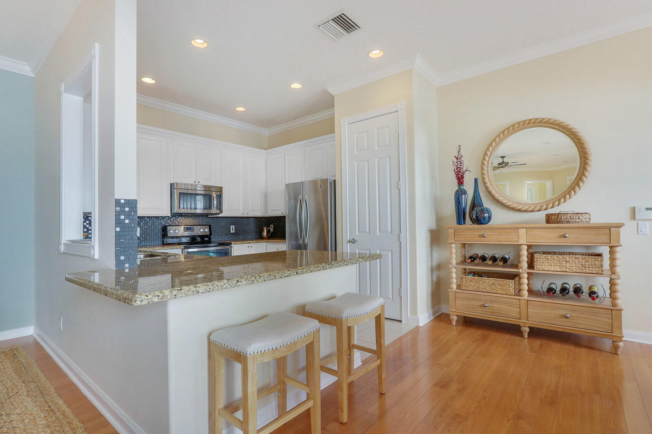 122 Poinciana Drive