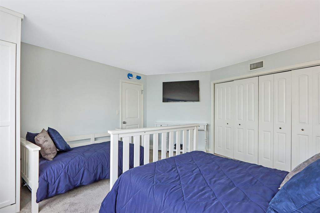 5200 N Ocean Drive 405