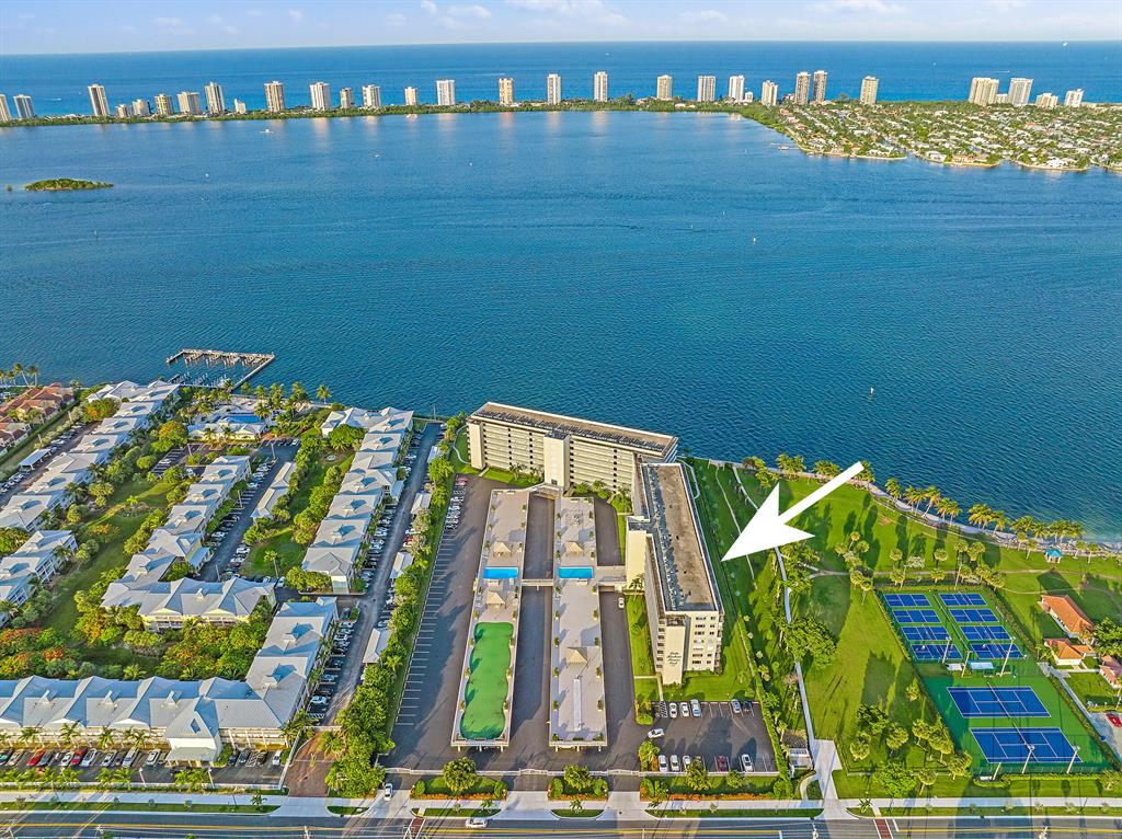 801 Lake Shore Drive 517