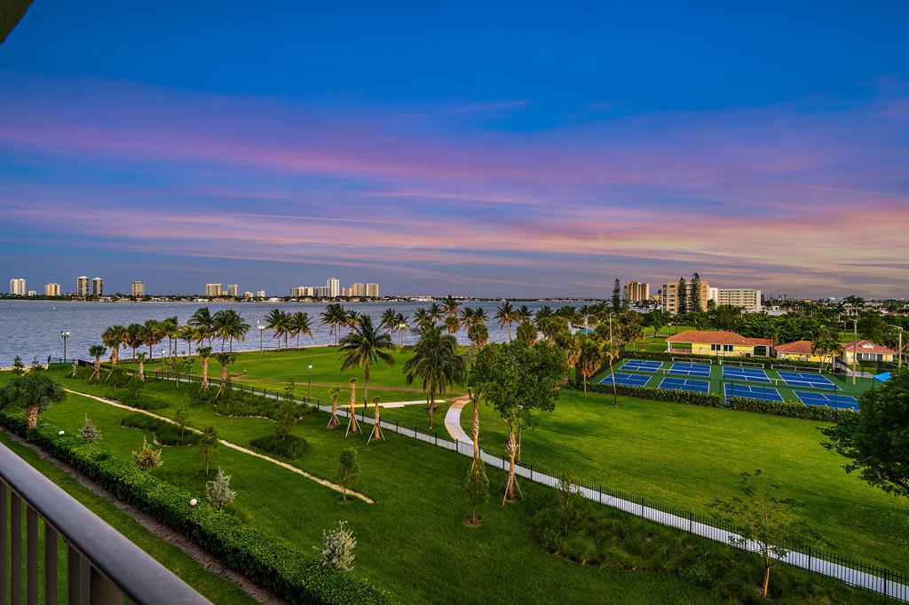 801 Lake Shore Drive 517