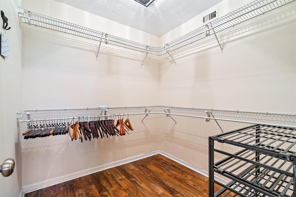 801 Lake Shore Drive 517