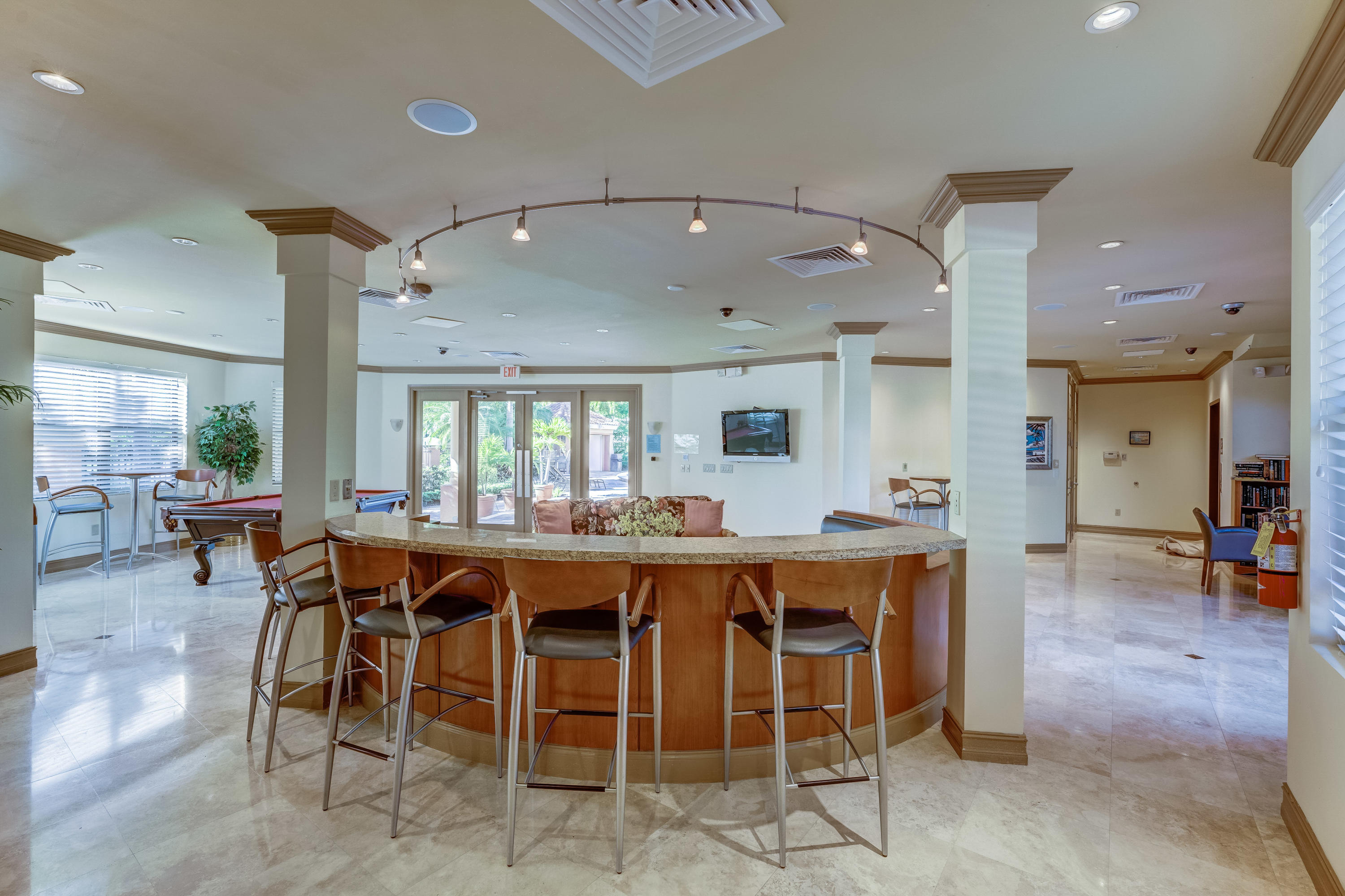 300 Uno Lago Drive 101