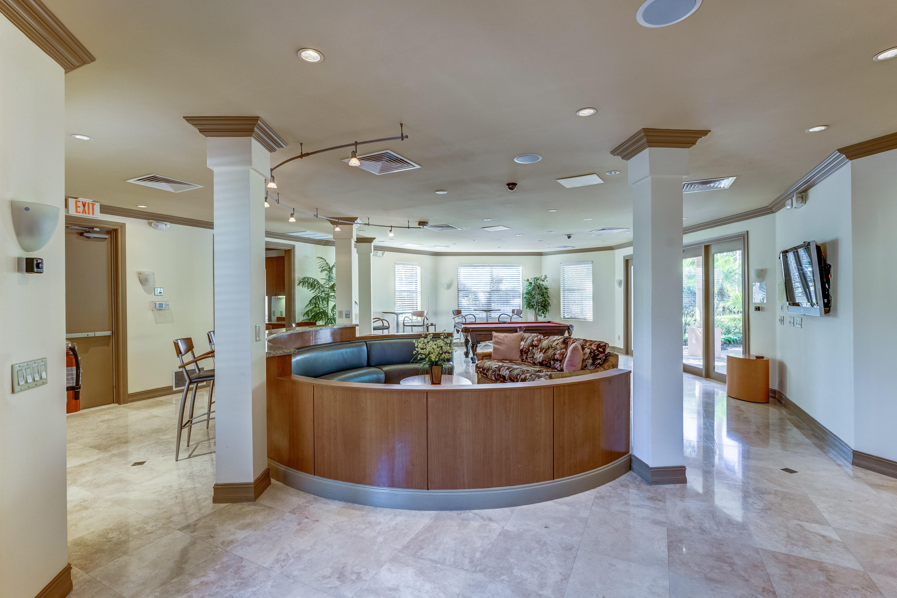 300 Uno Lago Drive 101