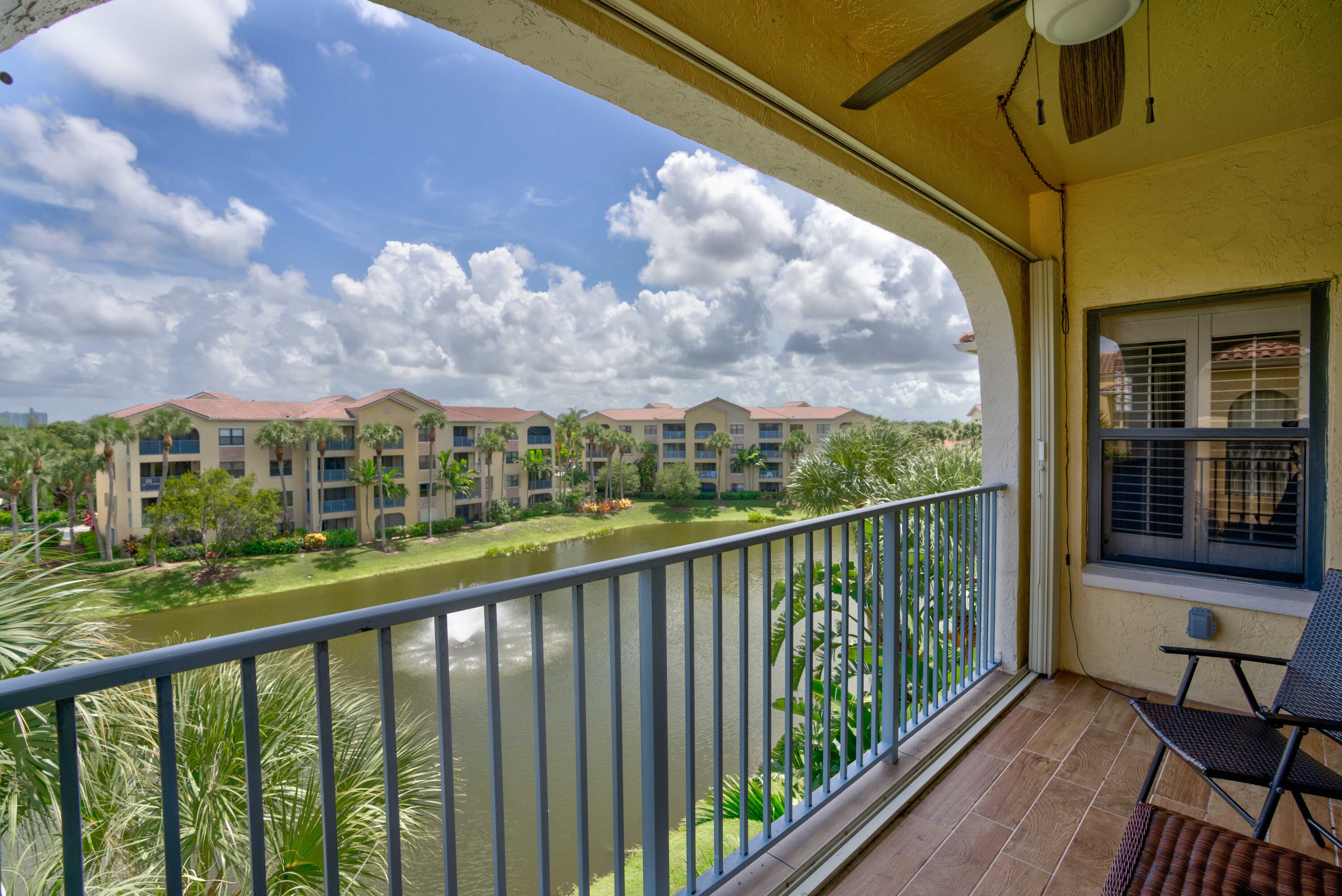 100 Uno Lago Drive 401