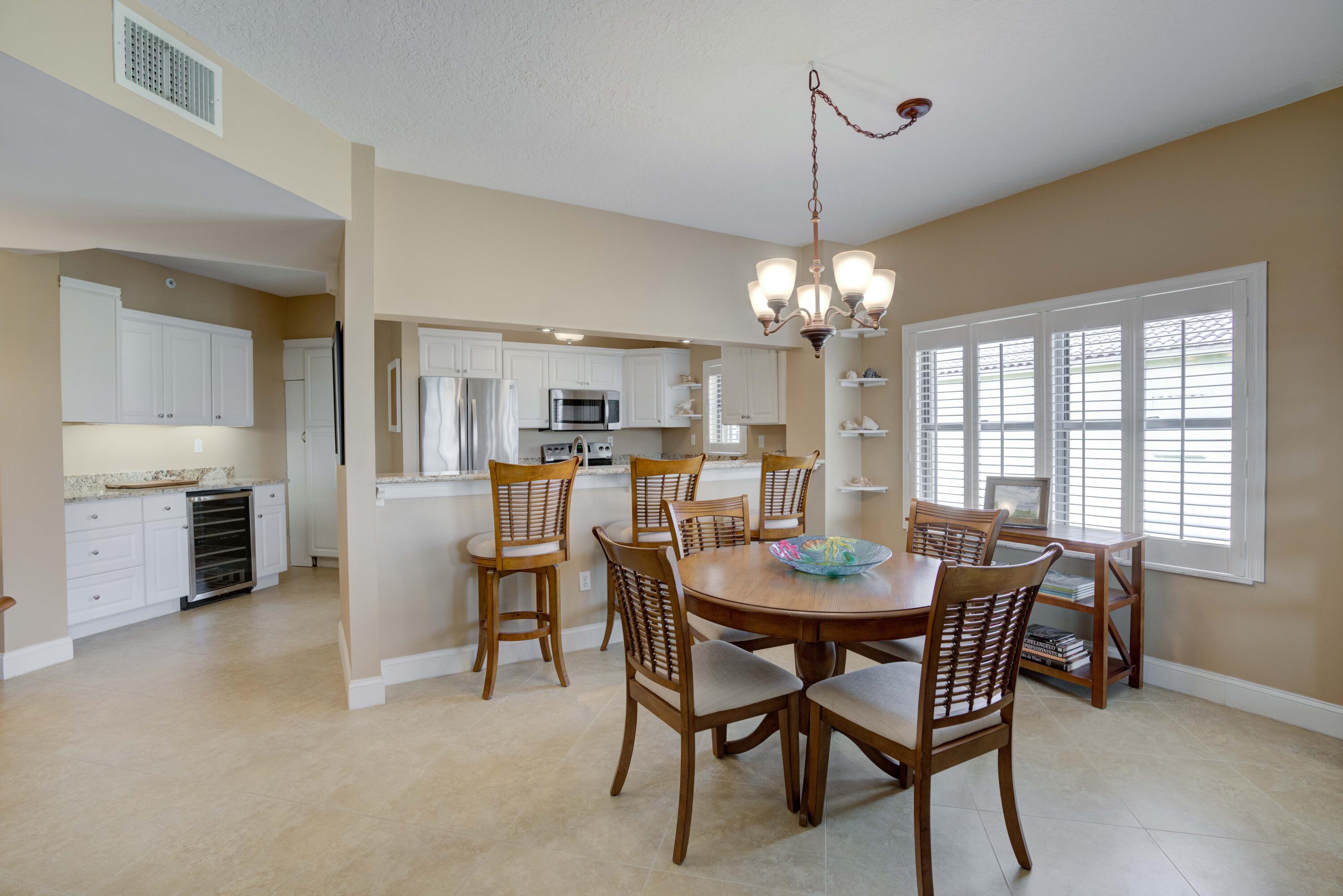 100 Uno Lago Drive 401
