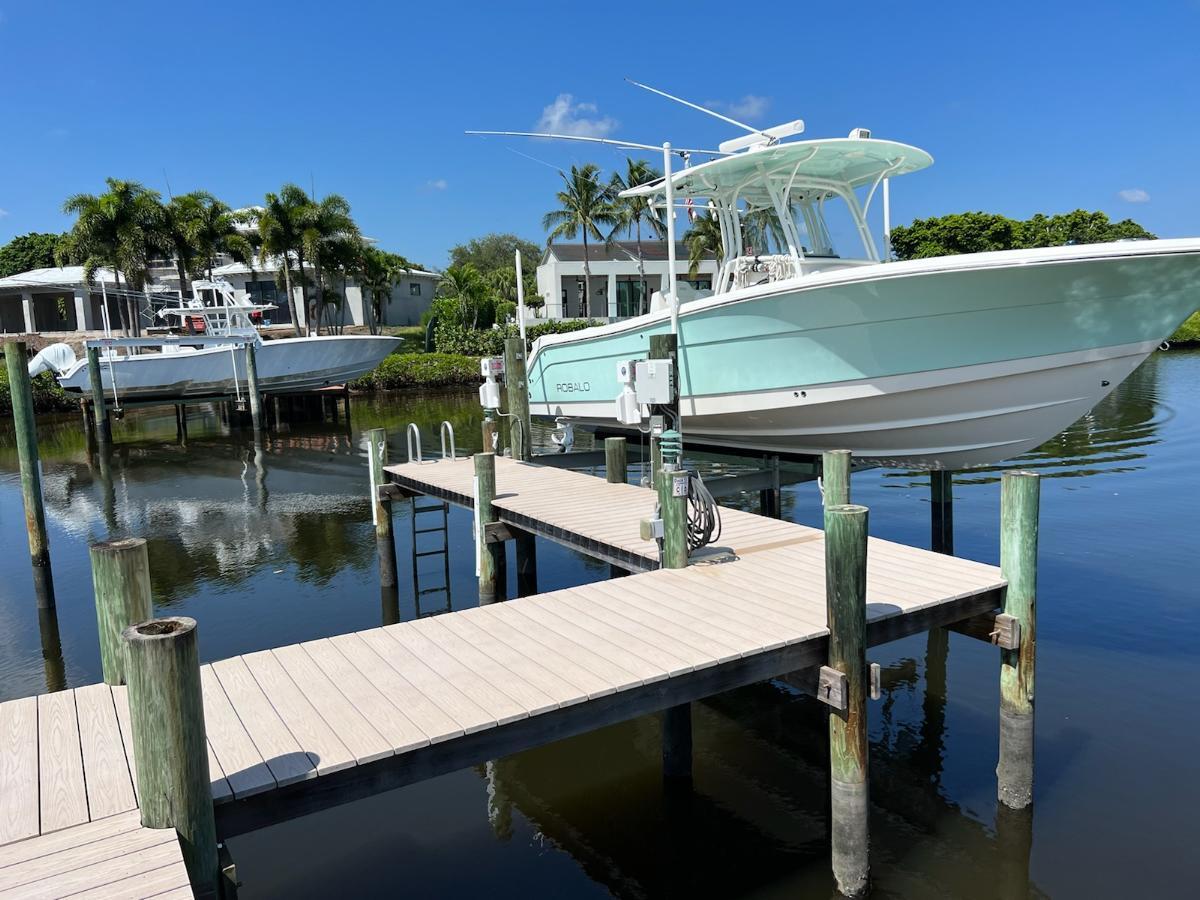 1702 Captains Way