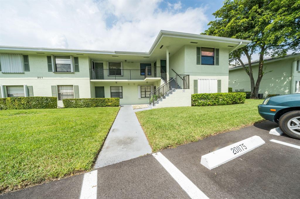 201 Sabal Ridge Circle H