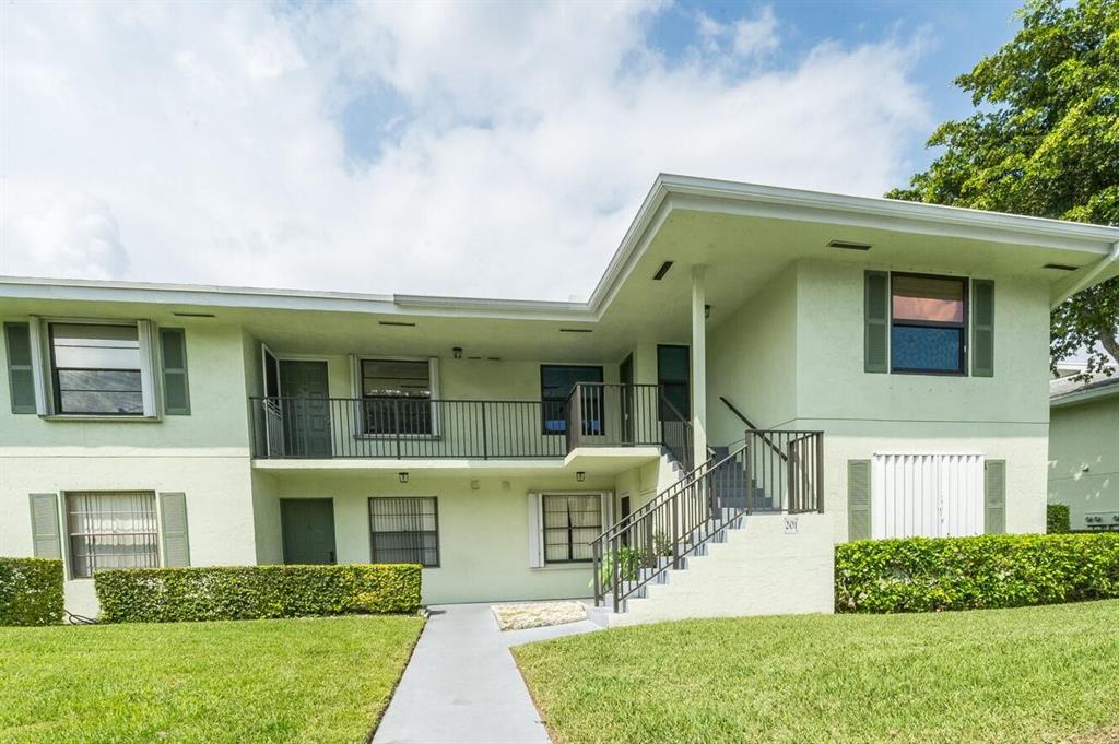 201 Sabal Ridge Circle H