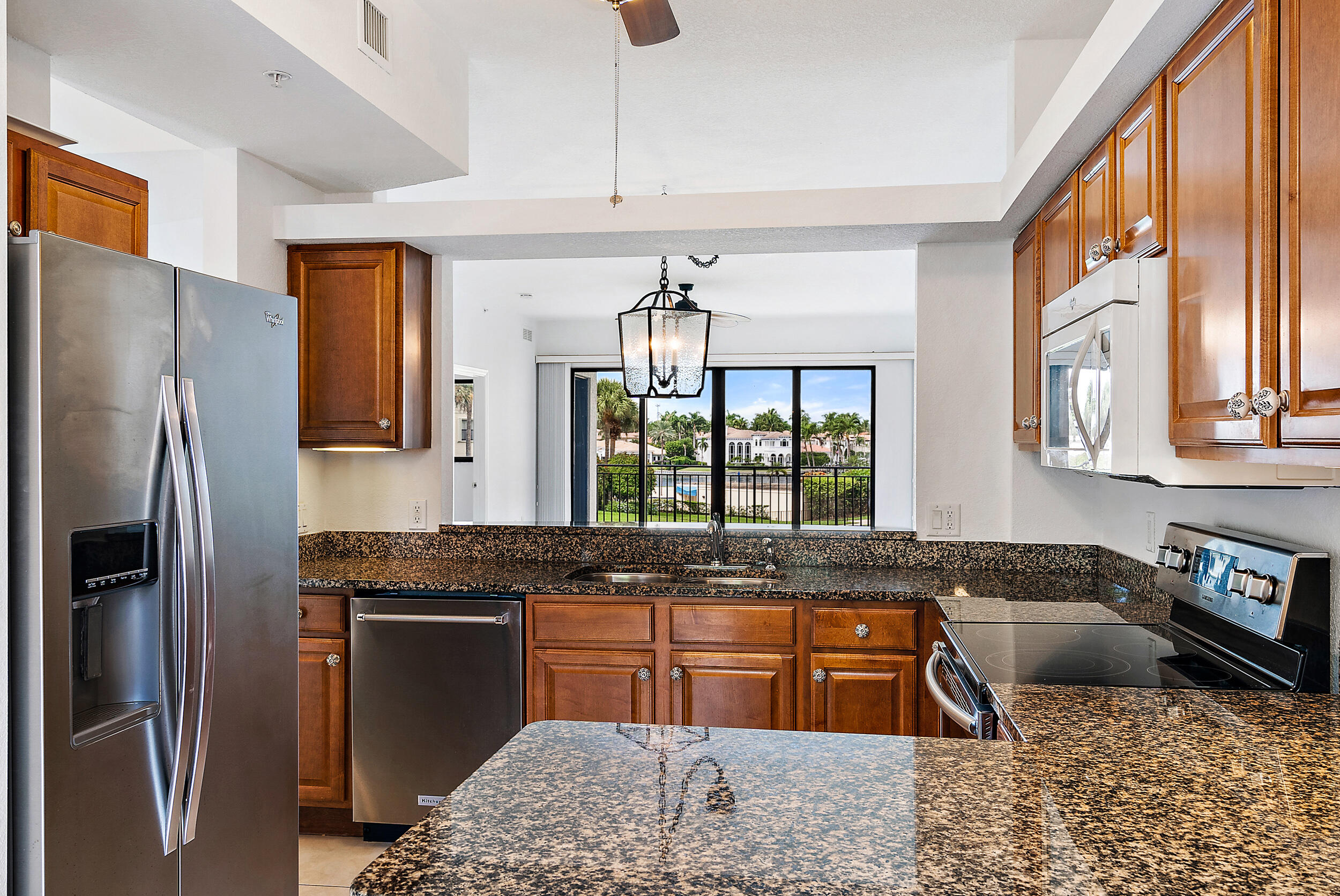 370 Golfview Road 203