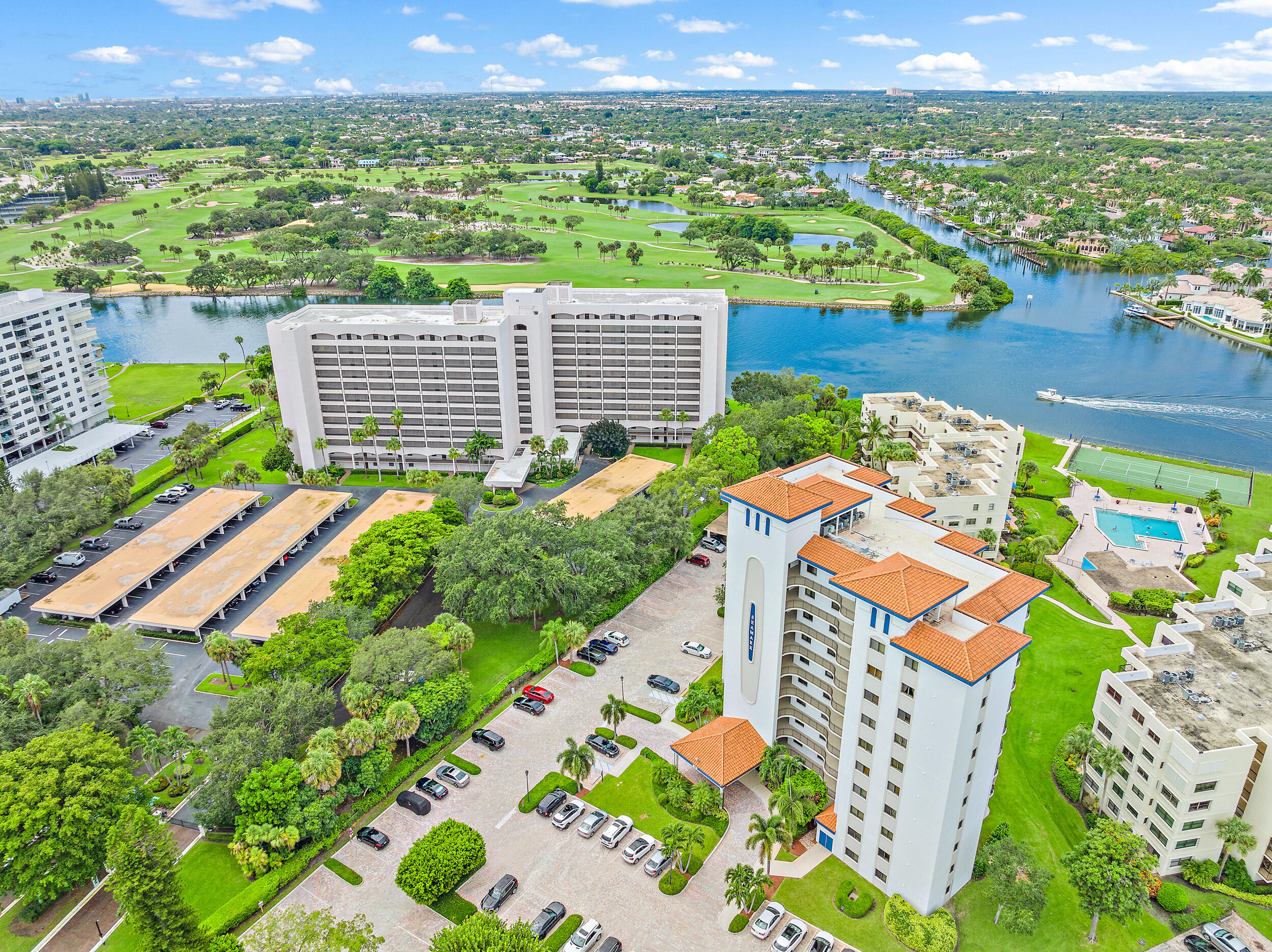 370 Golfview Road 203