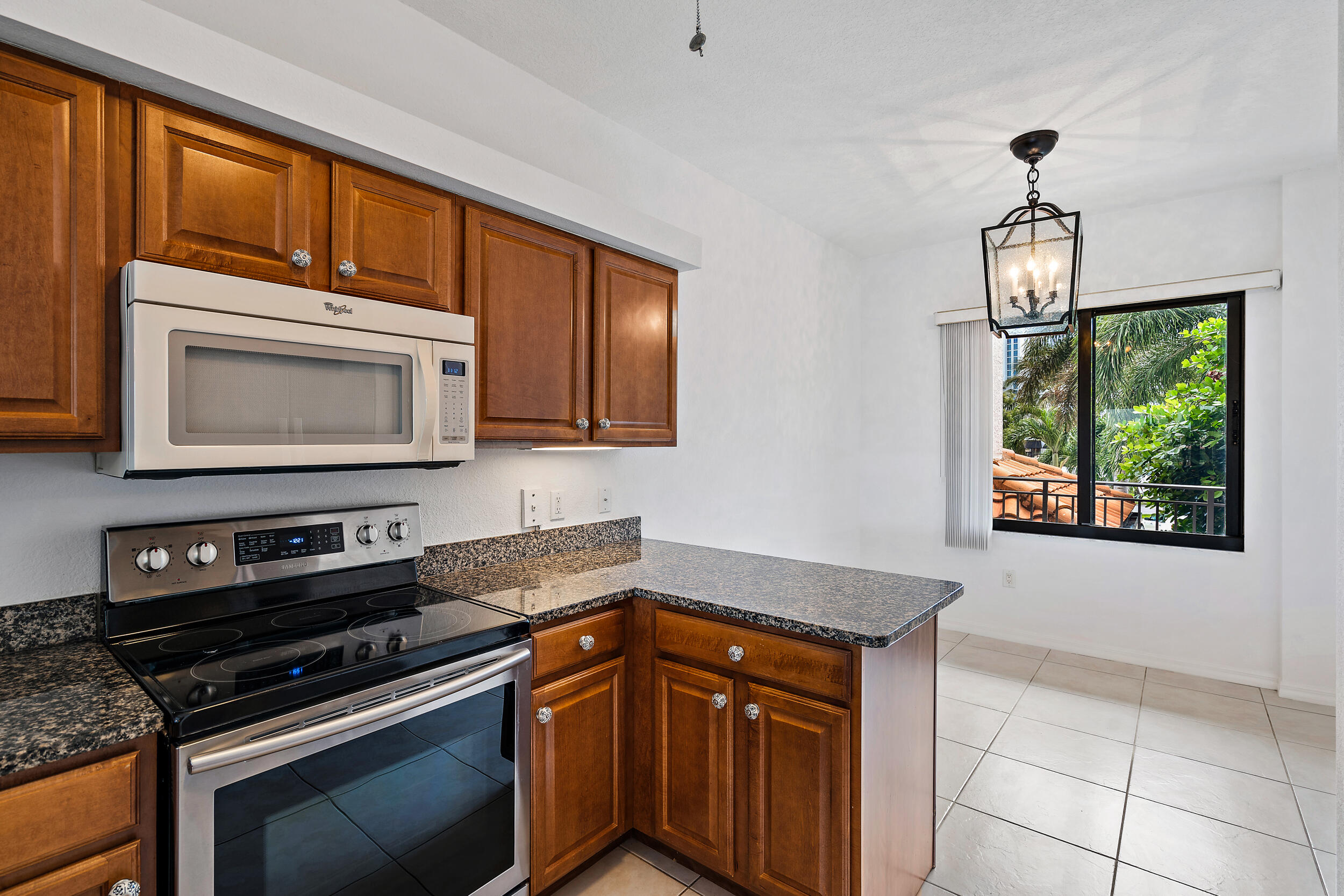 370 Golfview Road 203