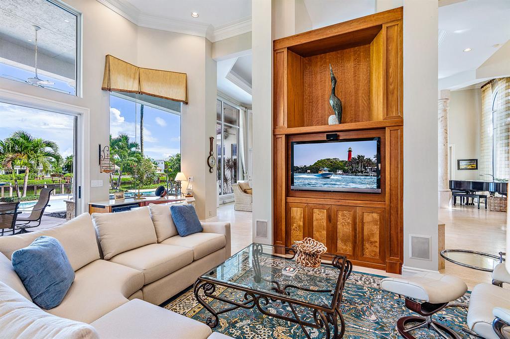 142 Spyglass Lane