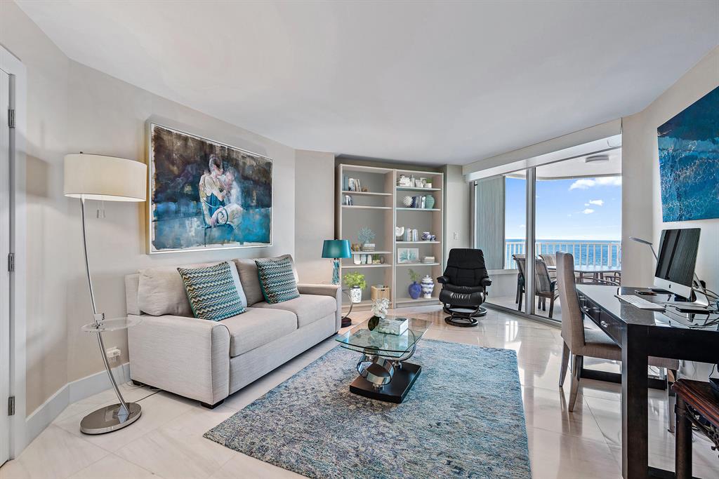 5200 N Ocean Drive 18a