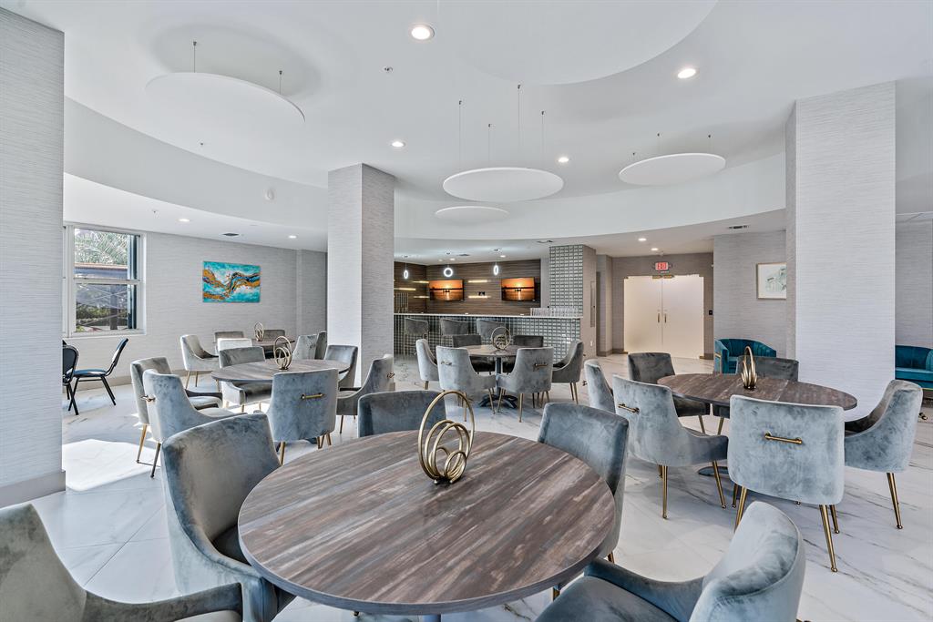 5200 N Ocean Drive 18a