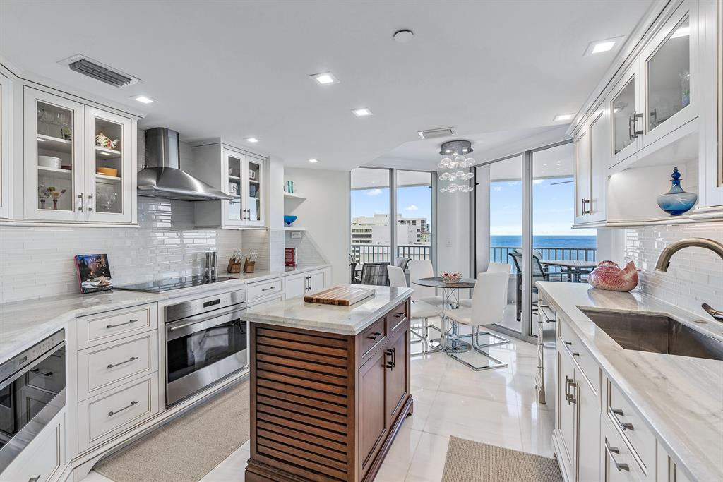 5200 N Ocean Drive 18a