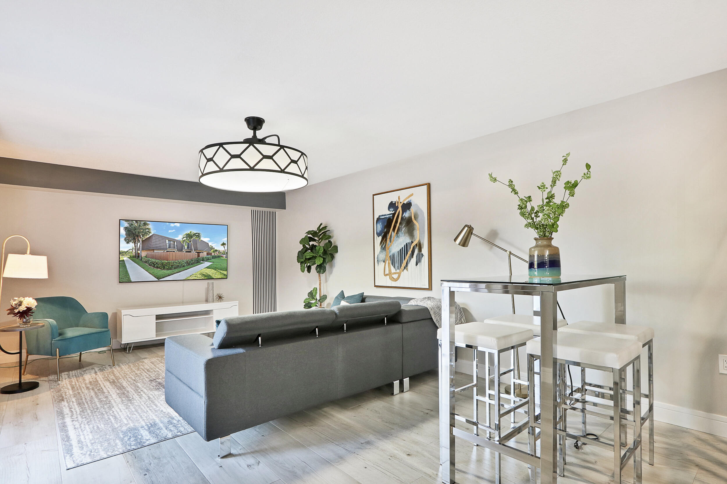 2117 21st Court