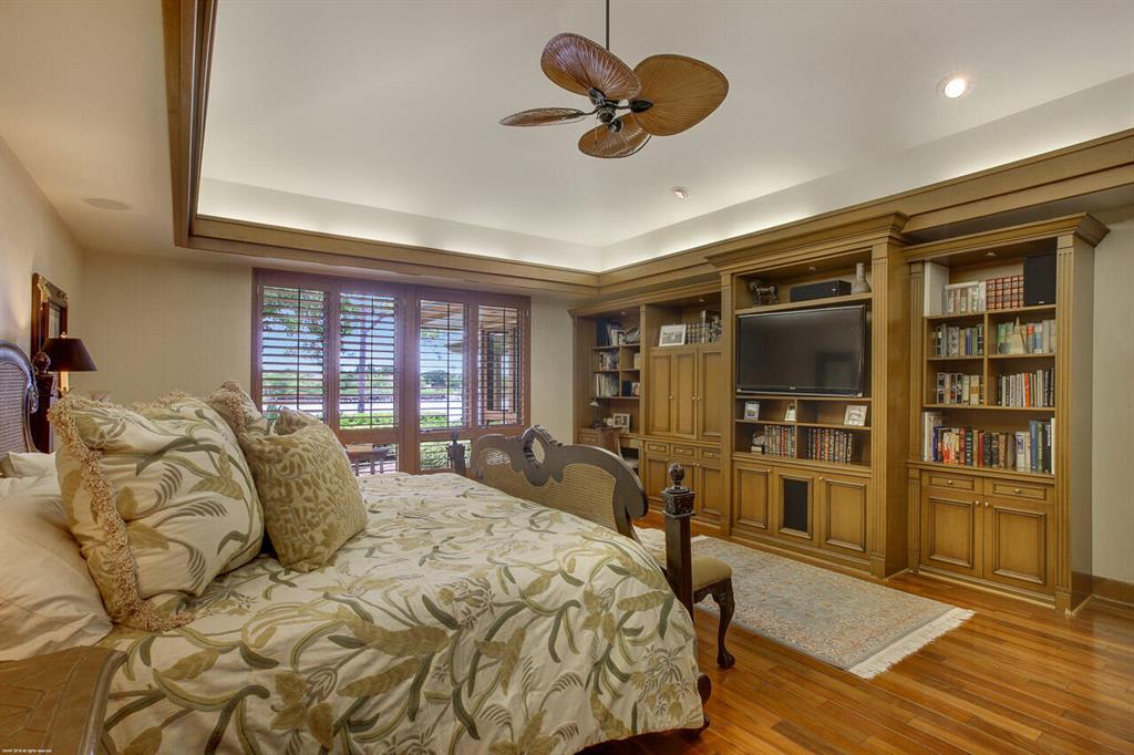 199 Commodore Drive