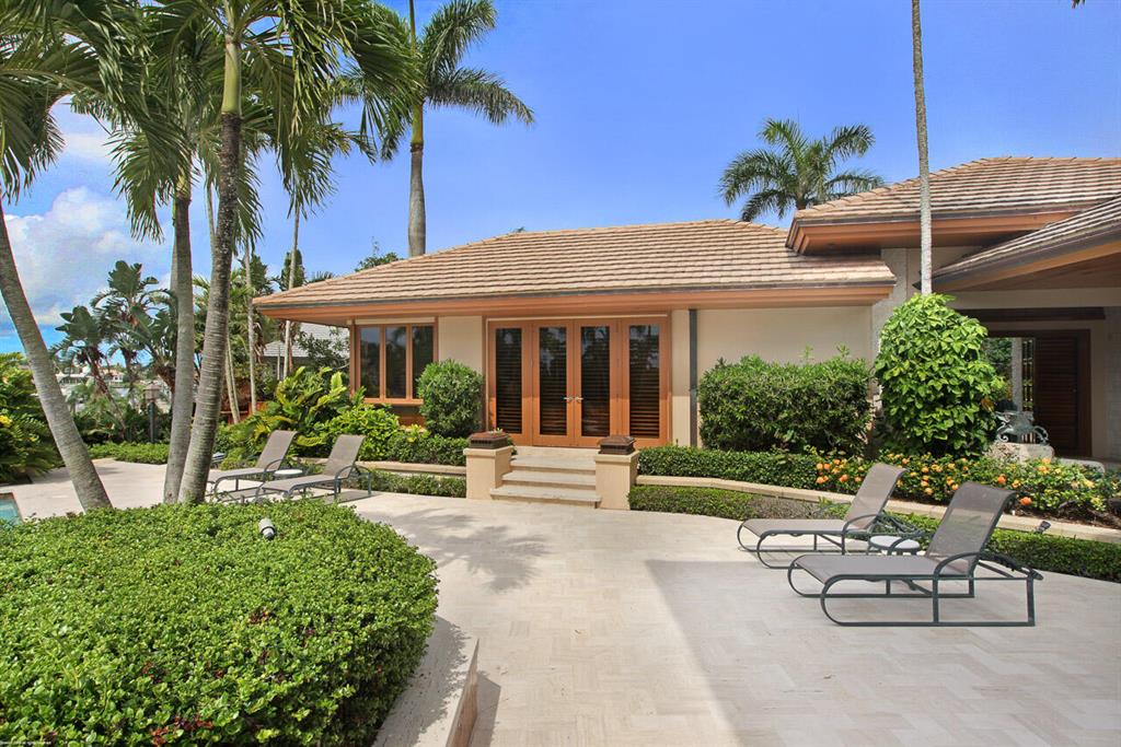 199 Commodore Drive