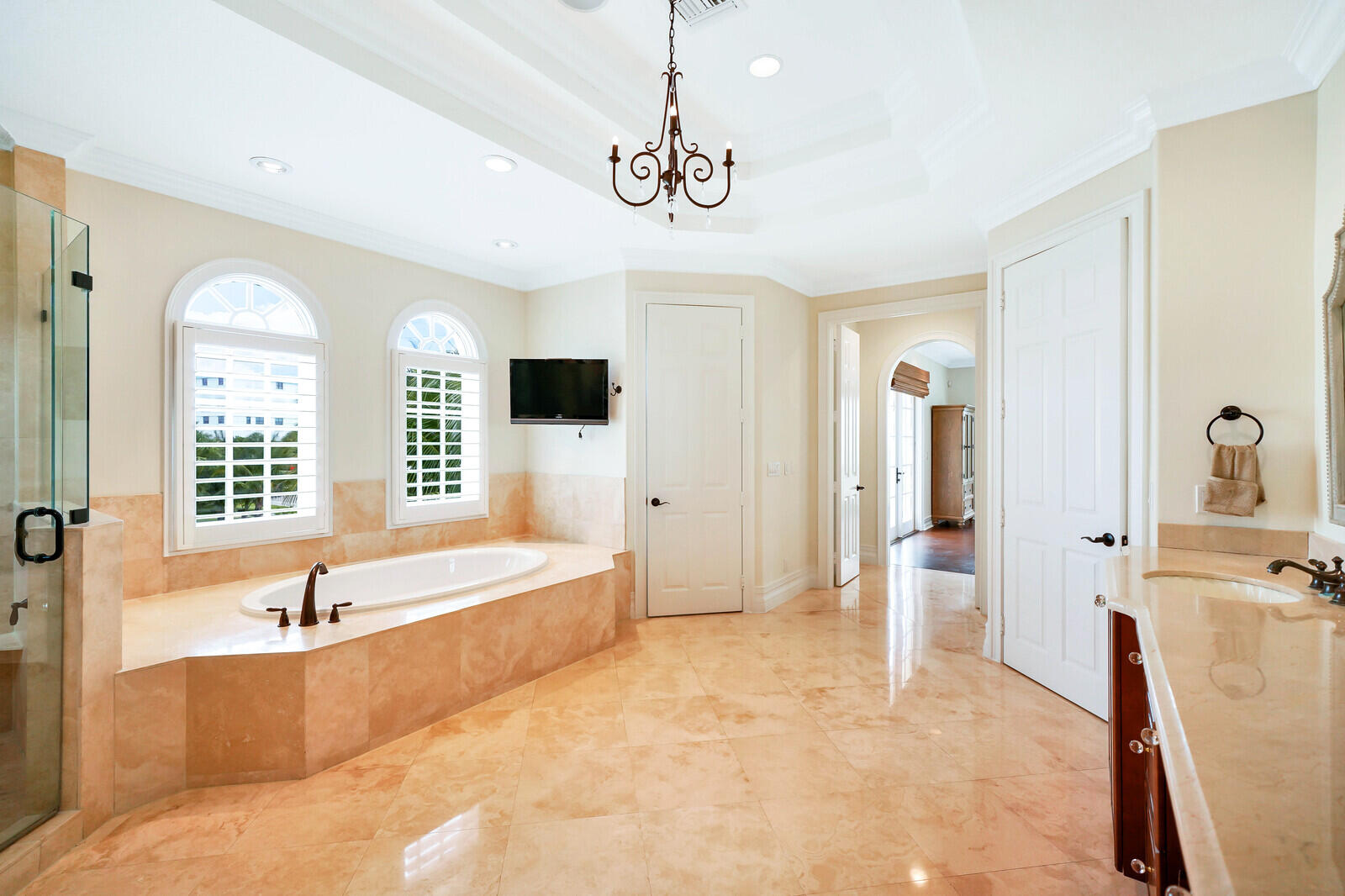 440 Surfside Lane