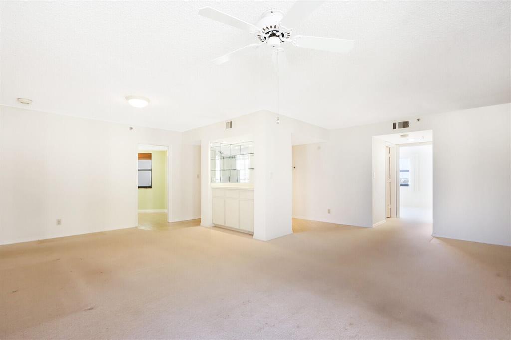 19800 Sandpointe Bay 607 Drive 607