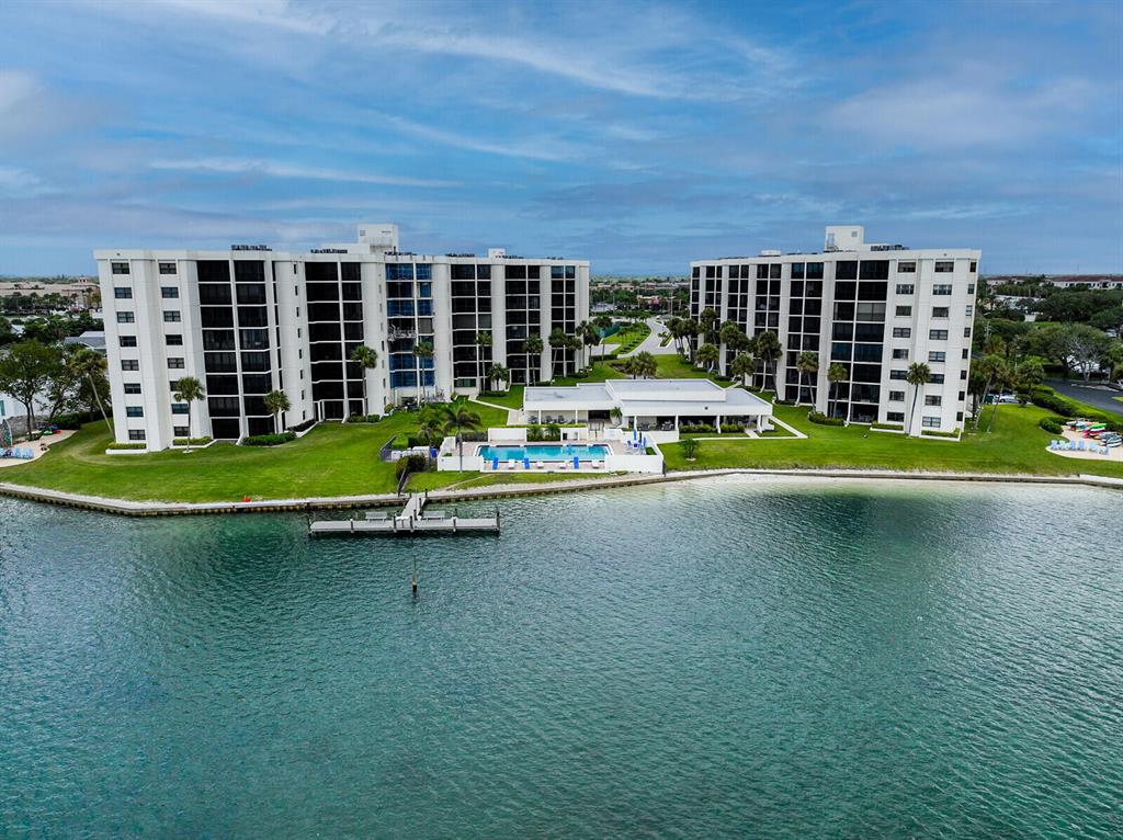 19800 Sandpointe Bay 607 Drive 607