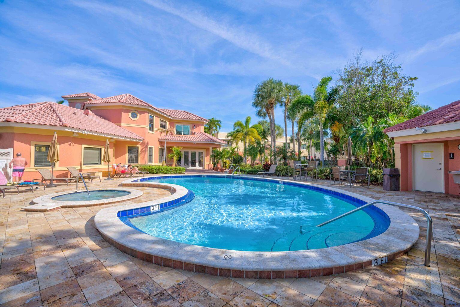 80 Uno Lago Drive