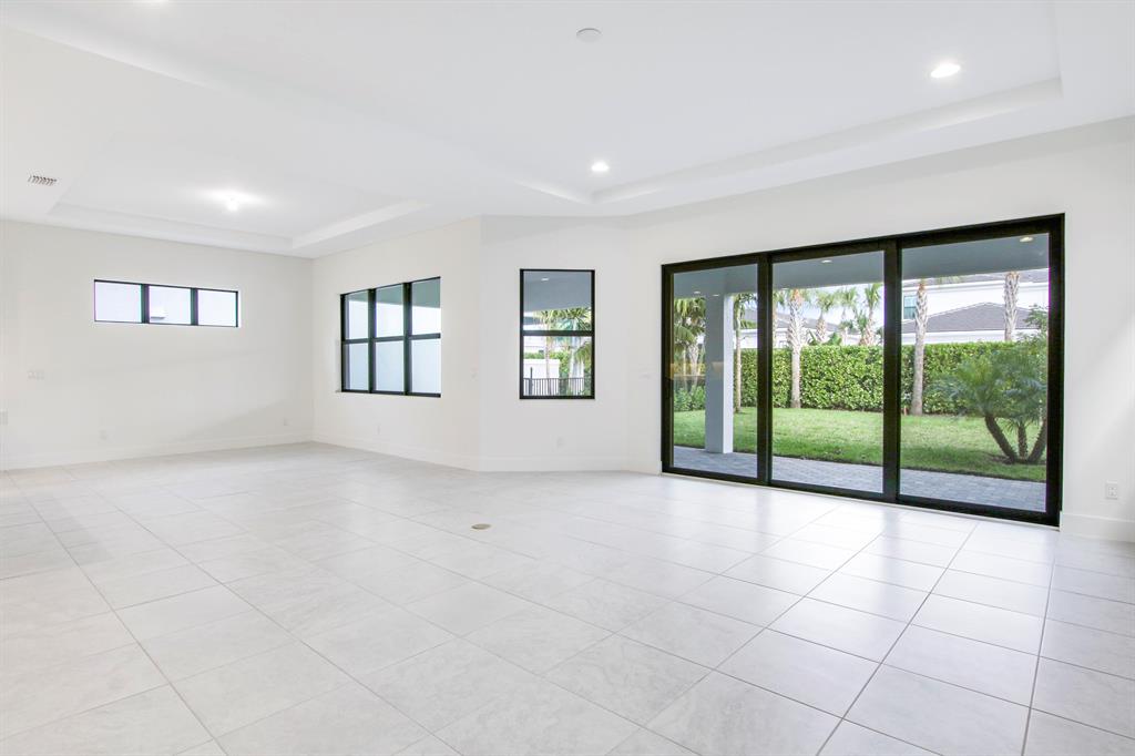 13483 Artisan Circle
