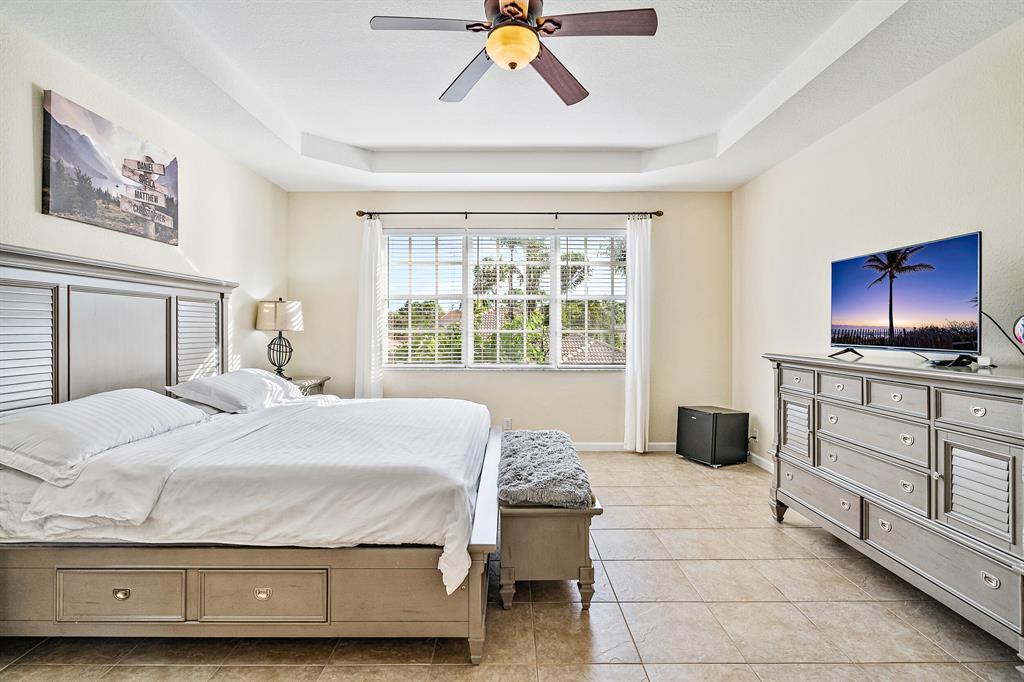 114 Via Santa Cruz Drive