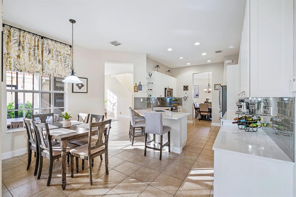 114 Via Santa Cruz Drive