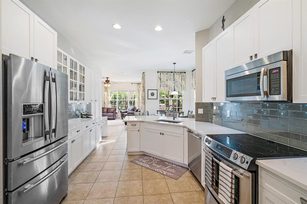 114 Via Santa Cruz Drive