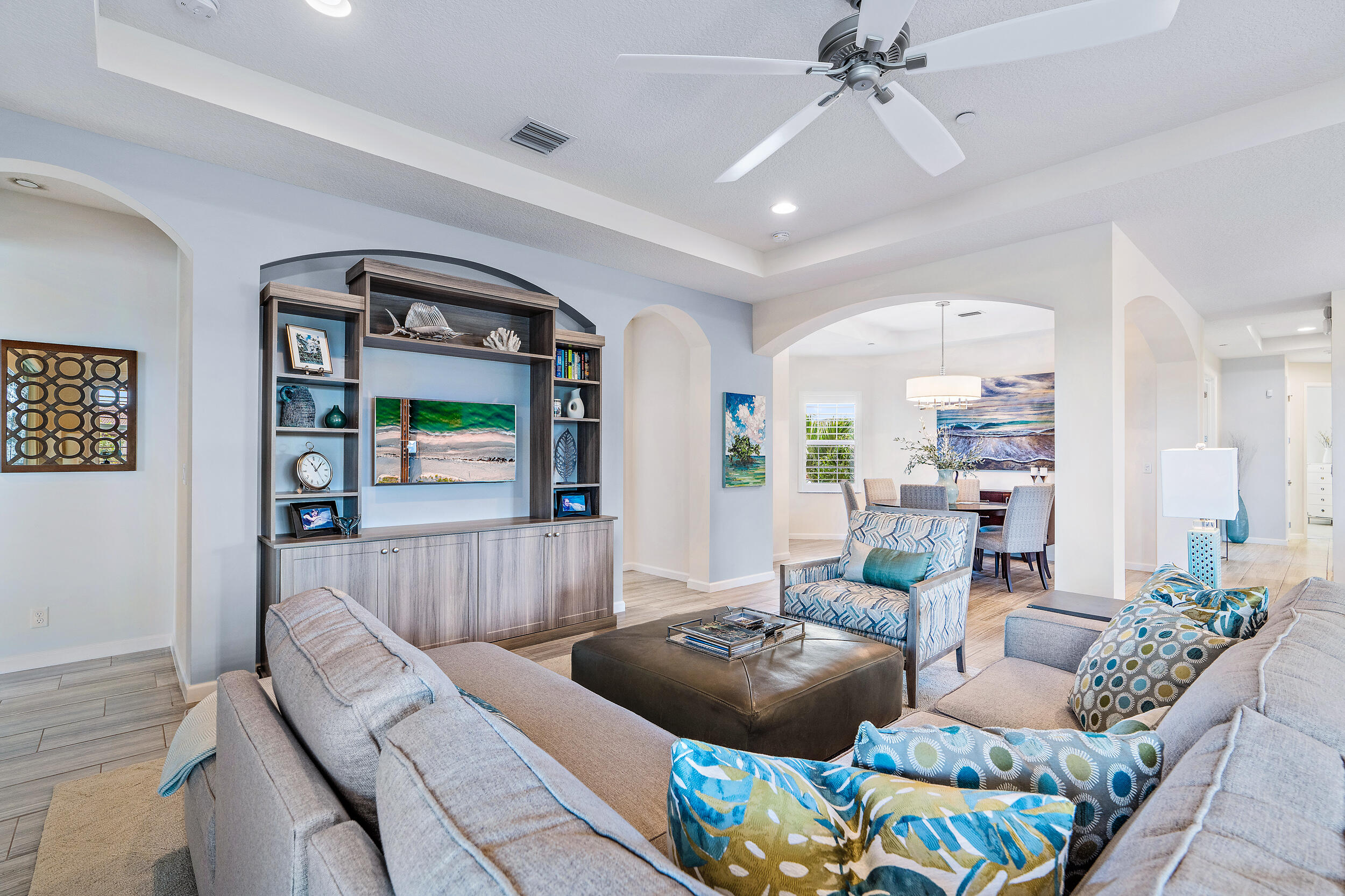 171 Tresana Boulevard 125