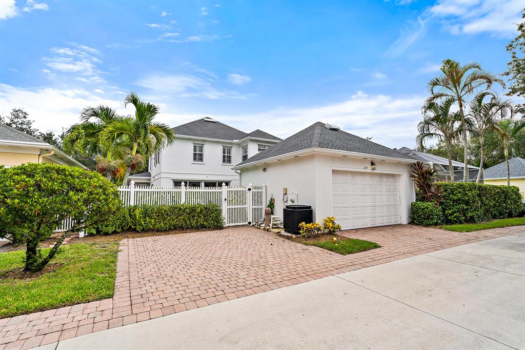 284 Marlberry Circle