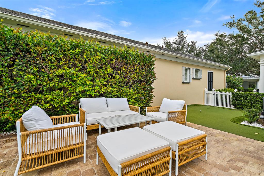 284 Marlberry Circle