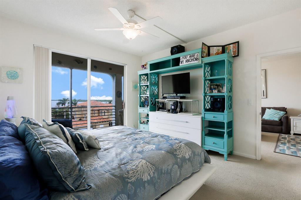 105 Paradise Harbour Boulevard 511