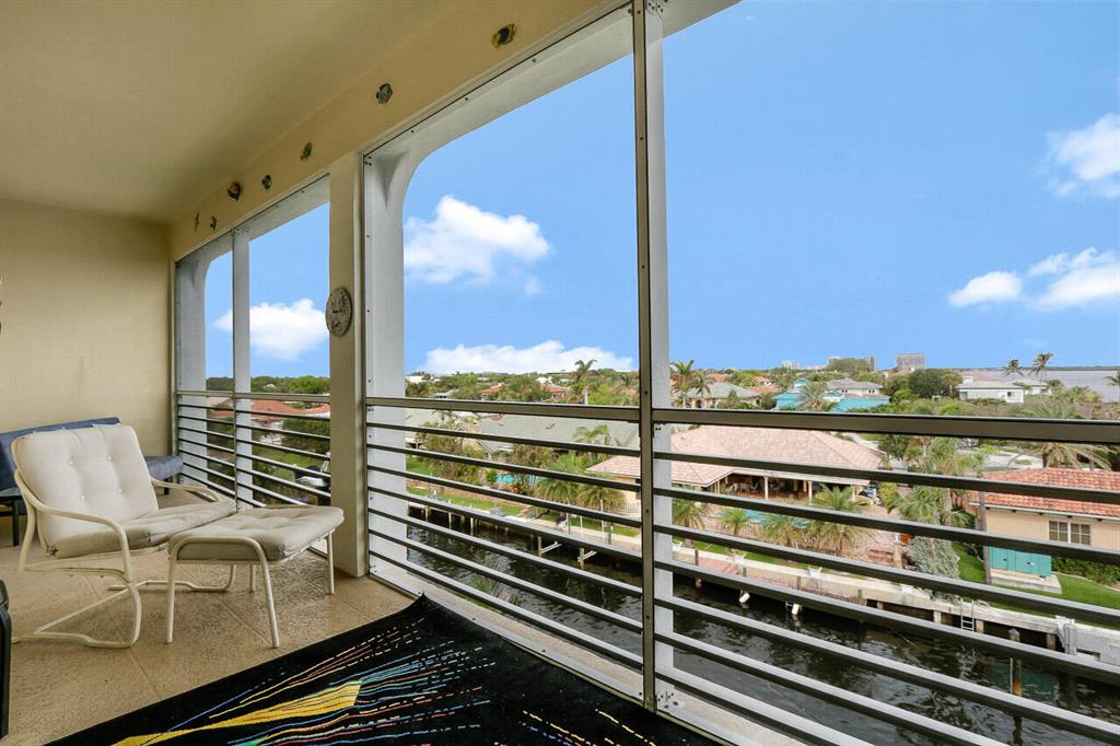 105 Paradise Harbour Boulevard 511