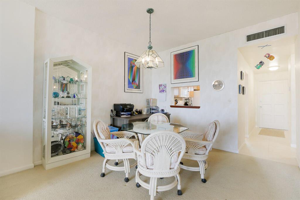 105 Paradise Harbour Boulevard 511