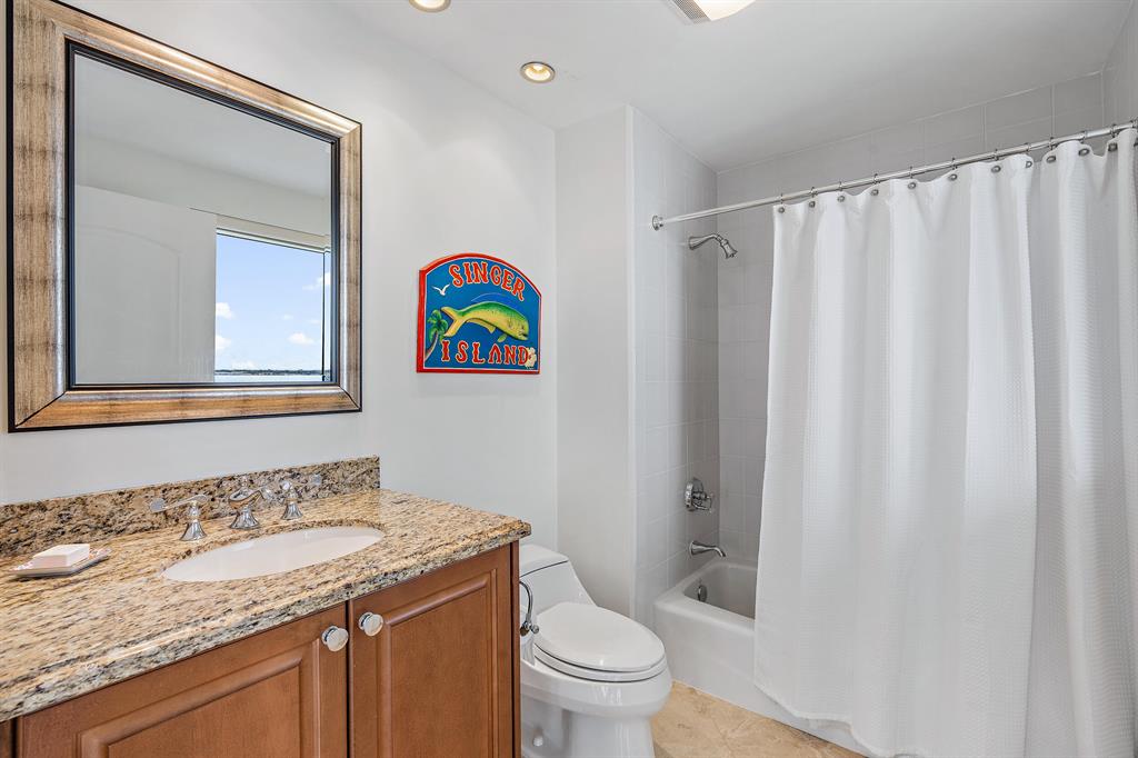 4600 N Ocean Drive 1202