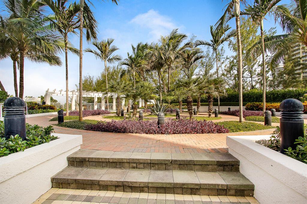 4600 N Ocean Drive 1202