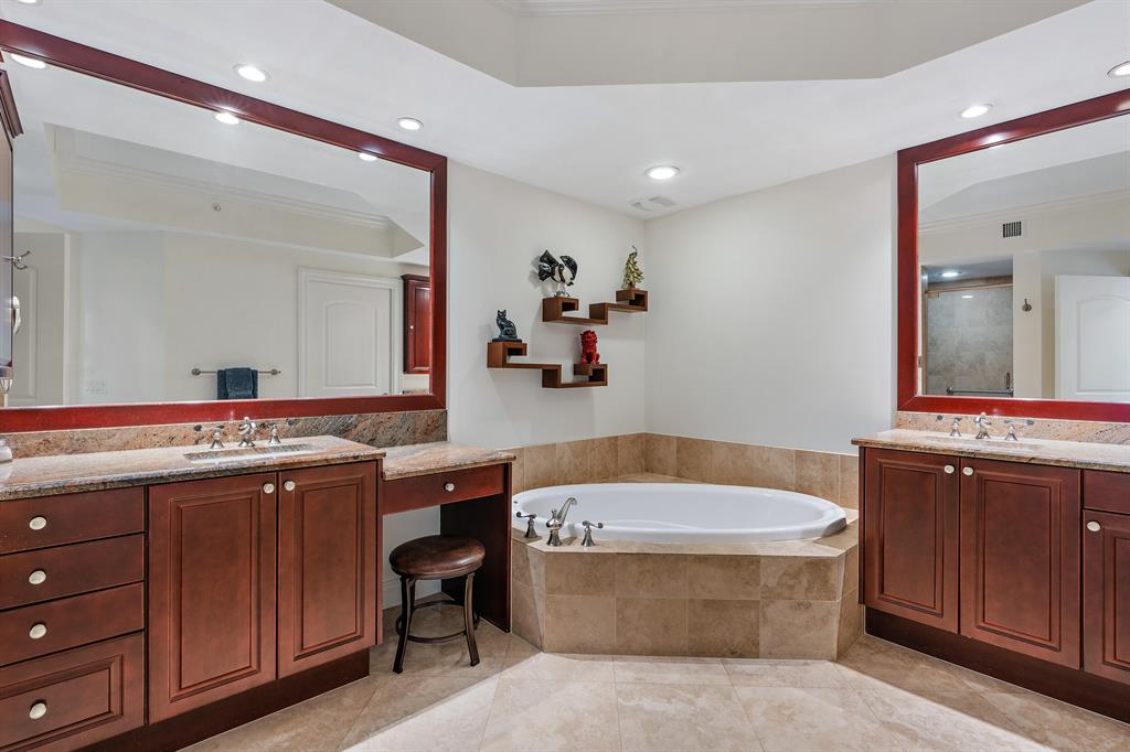4600 N Ocean Drive 1202