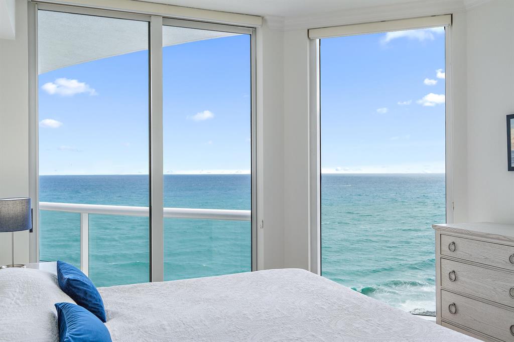4600 N Ocean Drive 1202