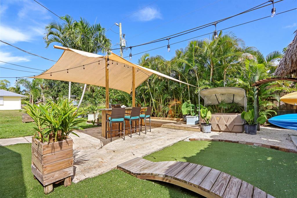 5672 SE Nassau Terrace