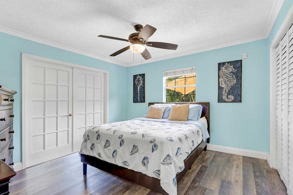 5672 SE Nassau Terrace