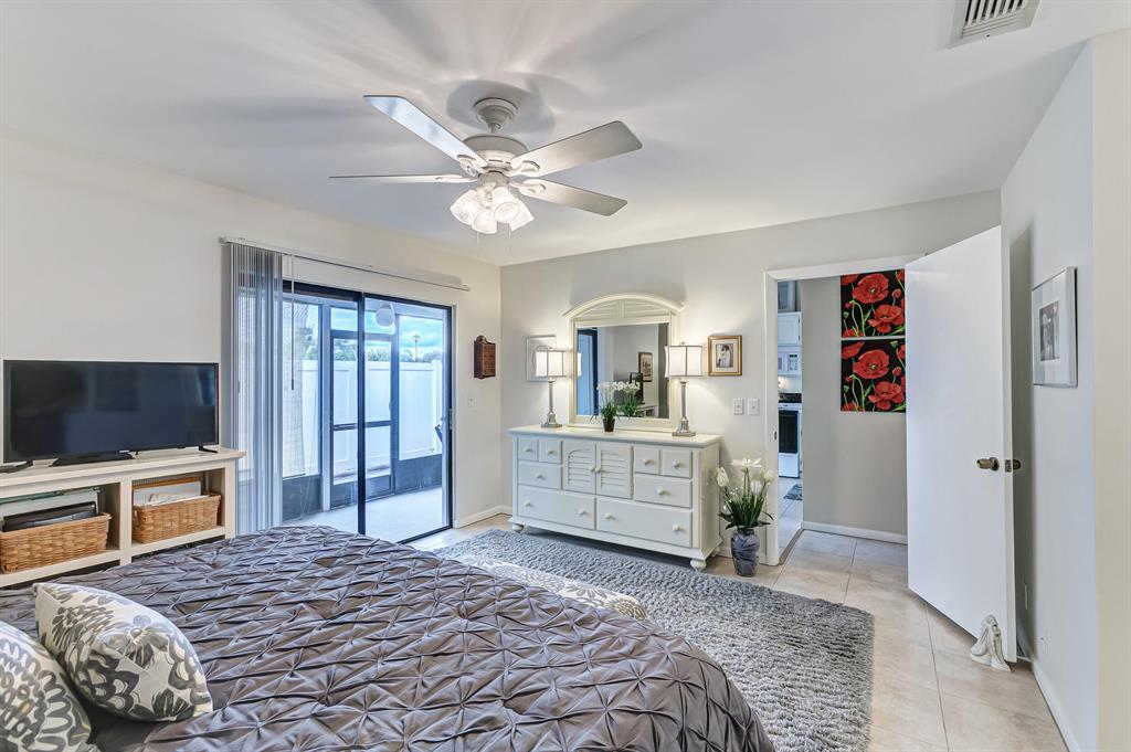 707 Stonewood Court 19d