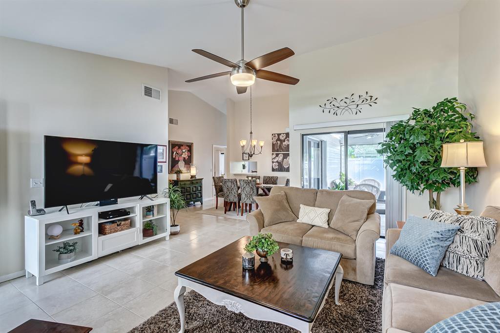 707 Stonewood Court 19d