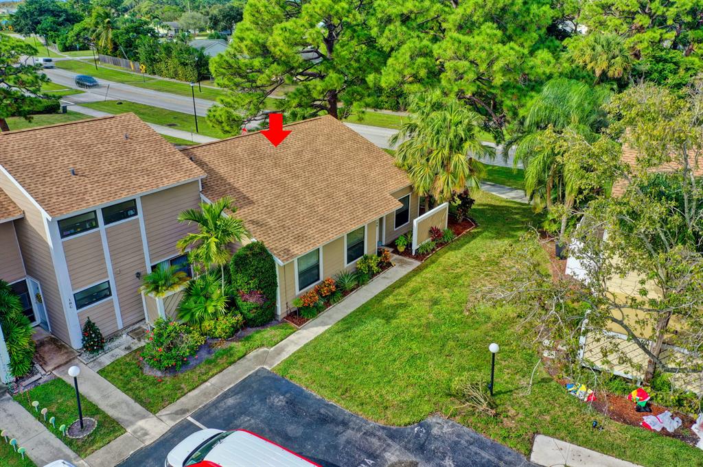 707 Stonewood Court 19d