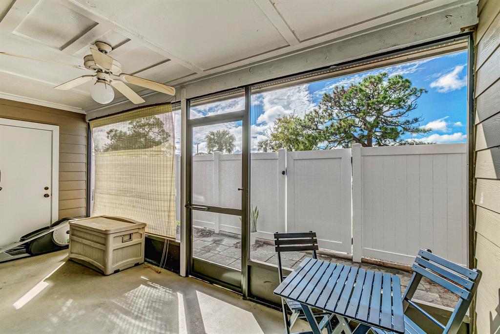 707 Stonewood Court 19d