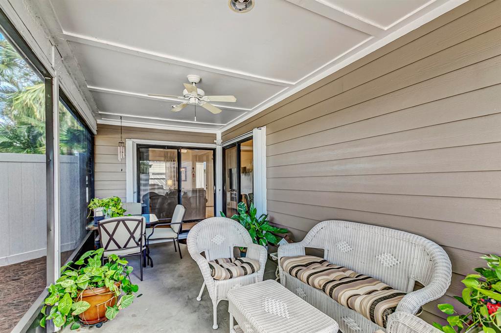 707 Stonewood Court 19d